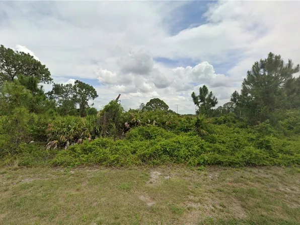 763 Milano Ave S, Lehigh Acres, FL 33974