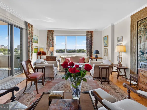 2801 New Mexico Ave NW APT 1220, Washington, DC 20007