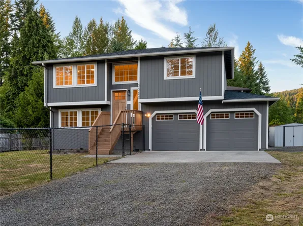3327 230th Drive NE, Granite Falls, WA 98252