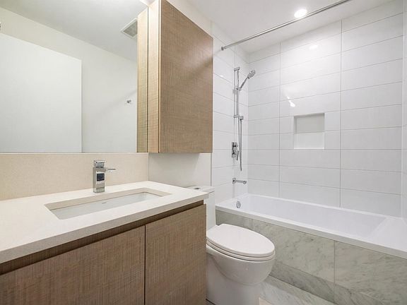 4th image of 2186 Gilmore Ave N #3903