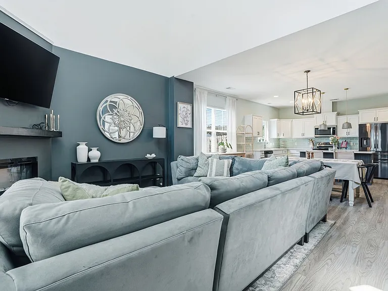 42 Rimmon Ct — Photo 8