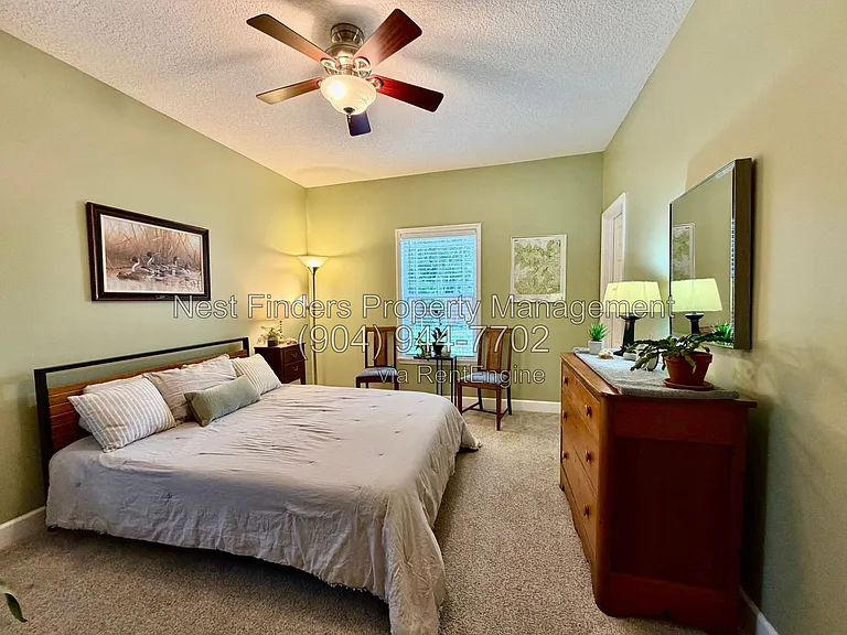 3886 Walsh St — Photo 42