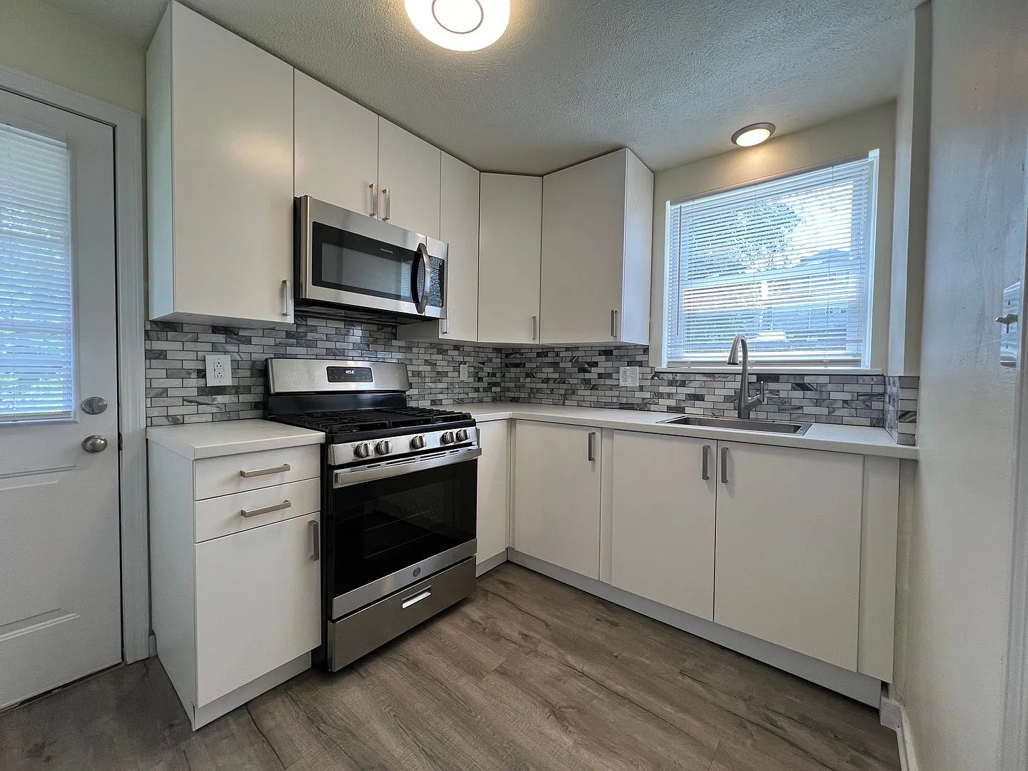 Updated 2BR house with off street parking! — Photo 1