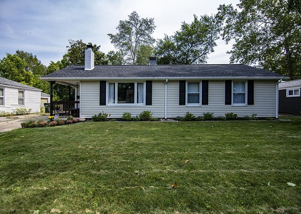 1st image of 2616 Sampson St