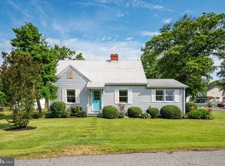 812 Bay View Dr, Deale, MD 20751