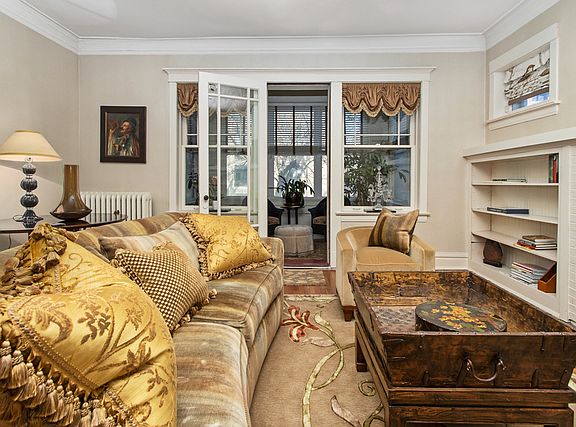 4th image of 1619 W Wilson Ave #1E