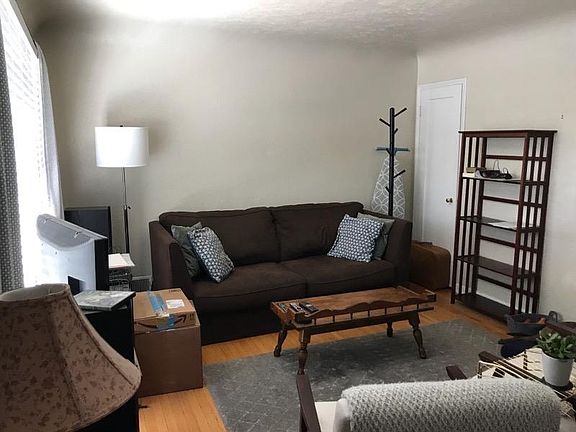 3rd image of 1303 E Roosevelt Ave