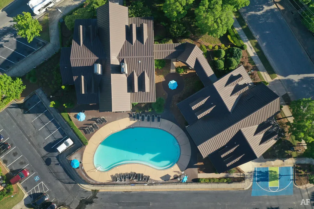 Village Highlands — Photo 1