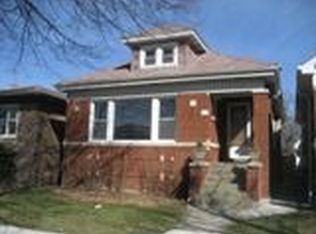 5117 N Tripp Ave, Chicago, IL 60630