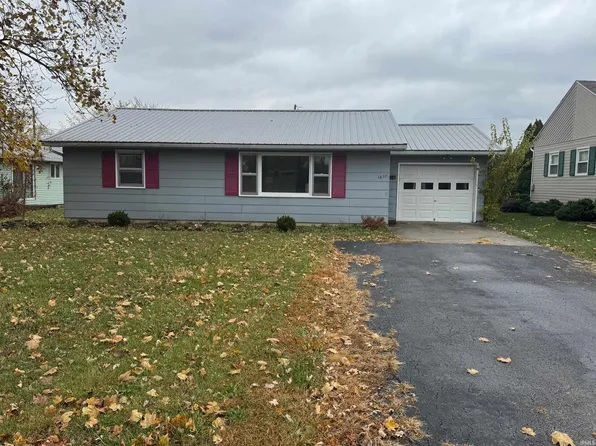 1427 Garr St, Bluffton, IN 46714