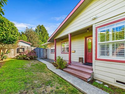 1013 Valley View Dr, Fortuna, CA, 95540