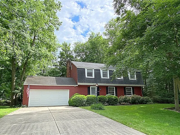 1680 Mayflower Ln, Hudson, OH 44236