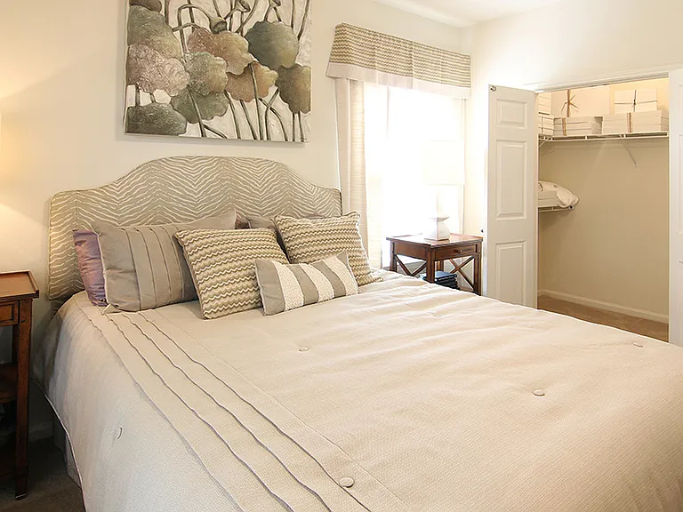 Reed Creek Apartments — Photo 7