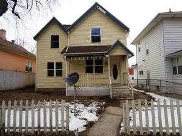929 Margaret St, Saint Paul, MN 55106