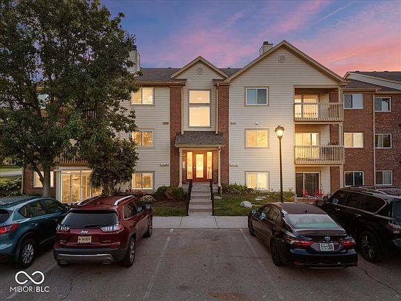 2nd image of 12519 Timber Creek Dr Unit 11