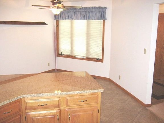 4th image of 6574 Stonehill Way