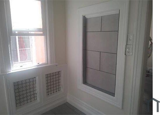 5th image of 1517 W 4th St APT 104