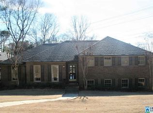 1565 Panorama Dr, Vestavia, AL 35216