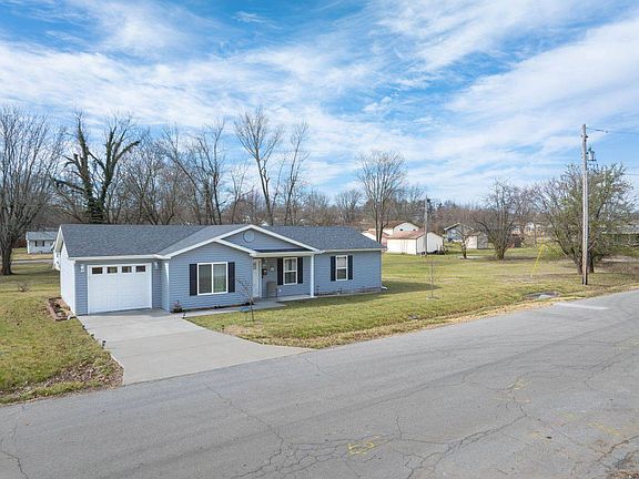 5th image of 208 E Jemphrey Rd