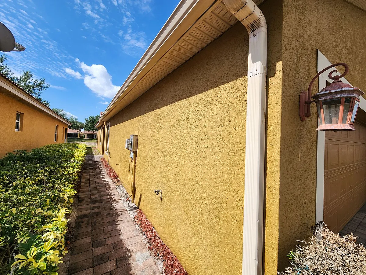 Building Photo - 18261 Minorea Ln