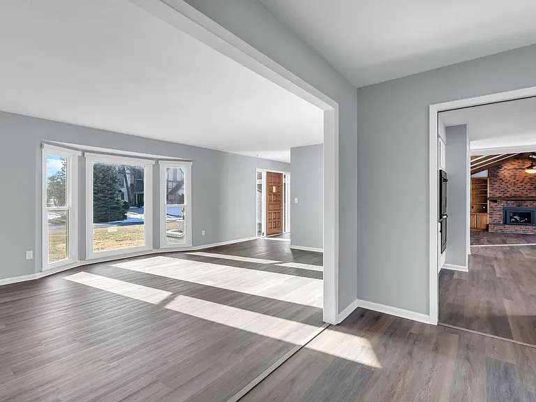 14810 E Castle Dr — Photo 12