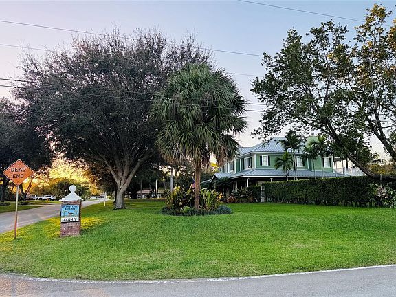 4th image of 4501 Glenwood Drive