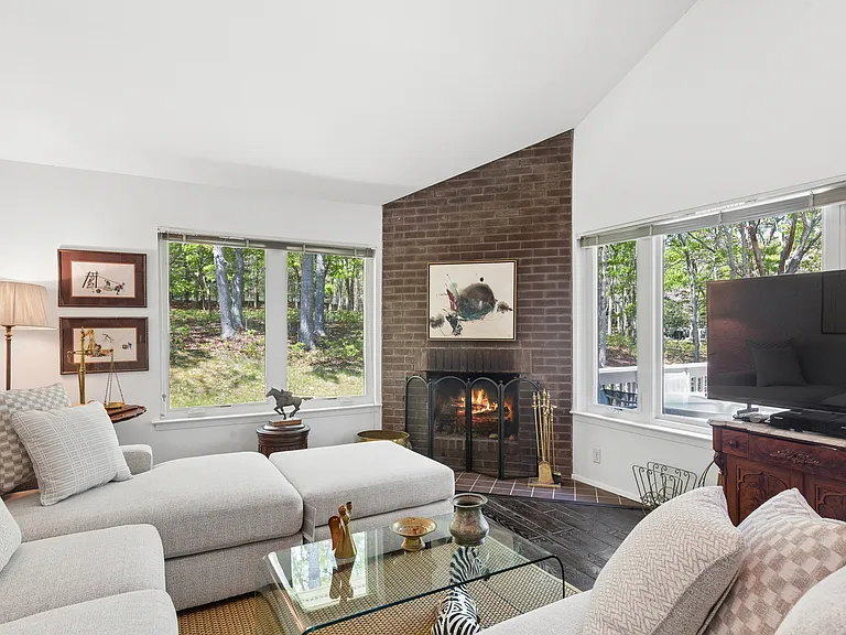 196 Treescape Dr #4B — Photo 12