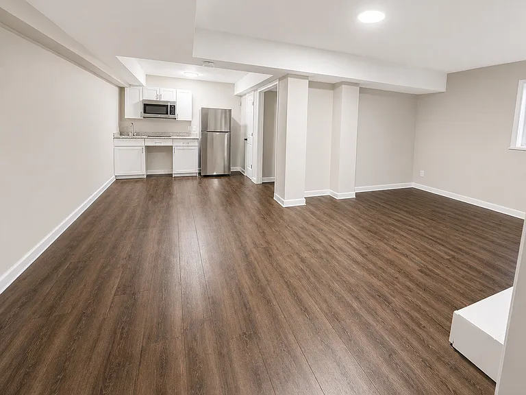 2707 Little River Dr — Photo 3