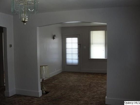 Home for Sale in Quincy, IL $92,500
