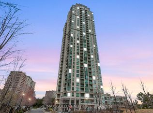 3504 Hurontario St #2109, Mississauga, ON L5B 0B9