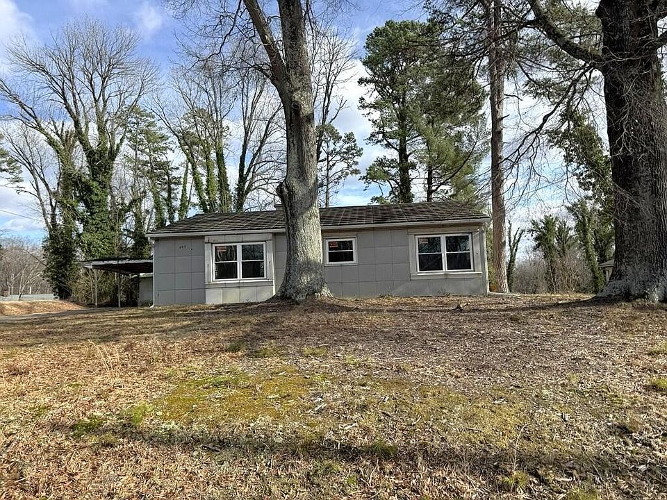 1st image of 707 Auburn Pl