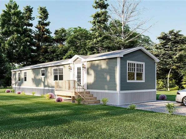 15 Perry Rd, Salisbury, NB E4J 2N6