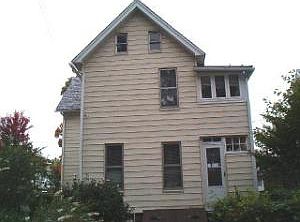 2nd image of 1309 N Market St