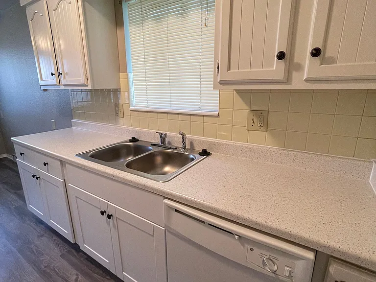 1212 Montgomery St #C — Photo 7