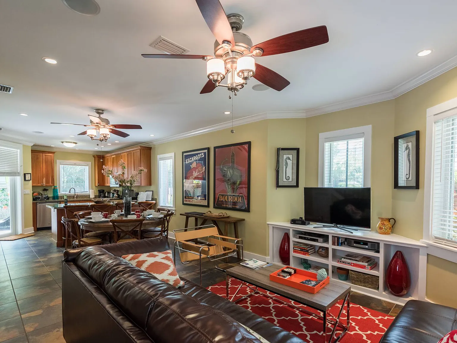 3 bed, 2.5 bath, 1575 sqft, $7,000 — Photo 3