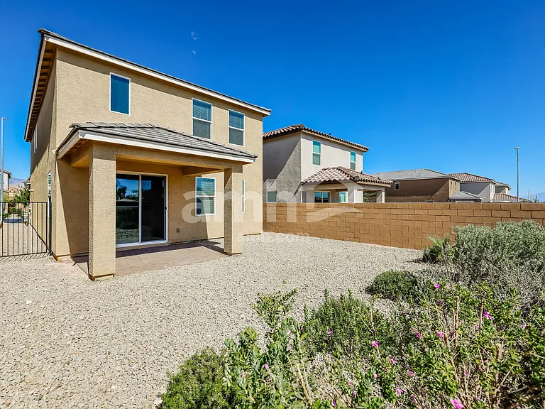11146 Magallanes St — Photo 15