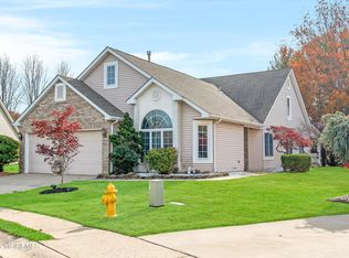 2221 S Chanticleer Court, Toms River, NJ 08755