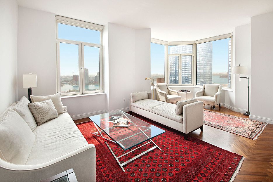 1st image of 400 E 51st St APT 22C