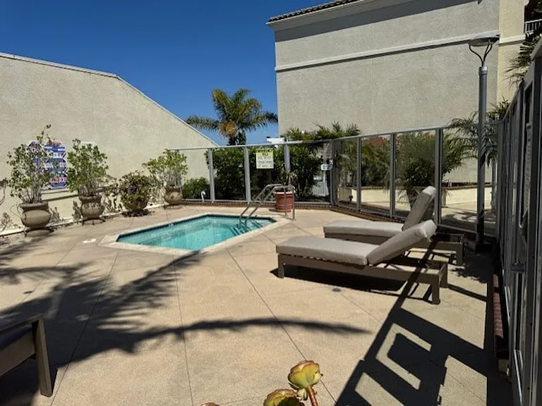 4324 Tradewinds Dr — Photo 17