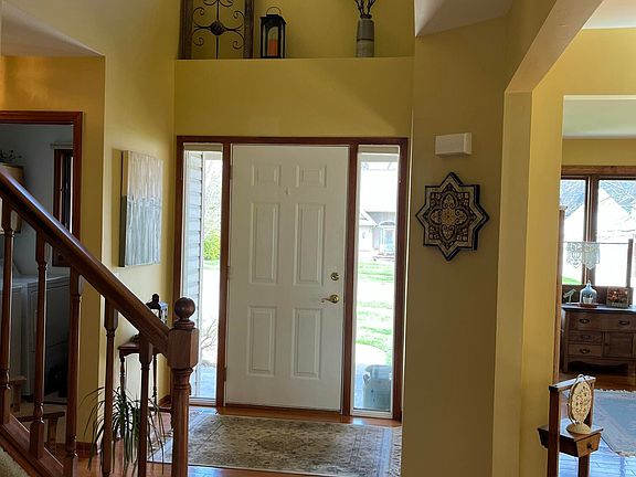 2nd image of 7802 Hoffman Dr