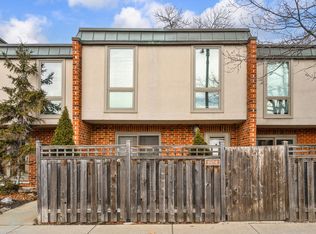 604 W Armitage Ave, Chicago, IL 60614