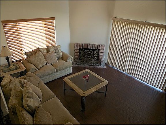 3rd image of 1425 W Village Ln