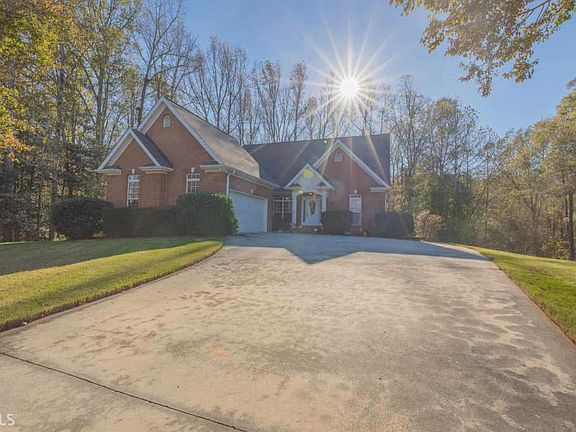 2nd image of 3134 Brians Creek Dr SE