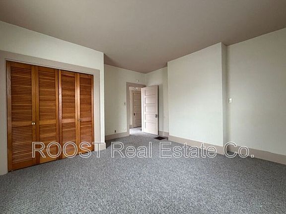 2nd image of 22 Willis Ave #22