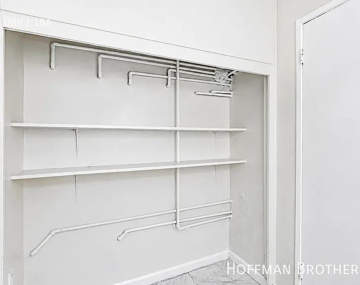 1222 3/4 W 109th Pl — Photo 6
