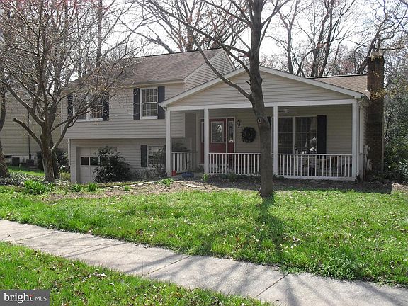 5th image of 212 Newport Dr