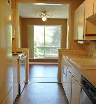 5th image of 811 126th Pl NE APT A206