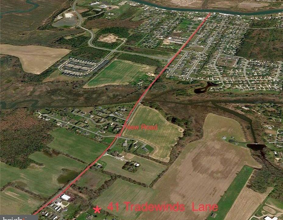 2nd image of 41 Tradewinds Ln