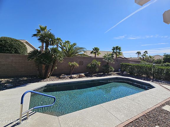2nd image of 22705 N LA PAZ Lane