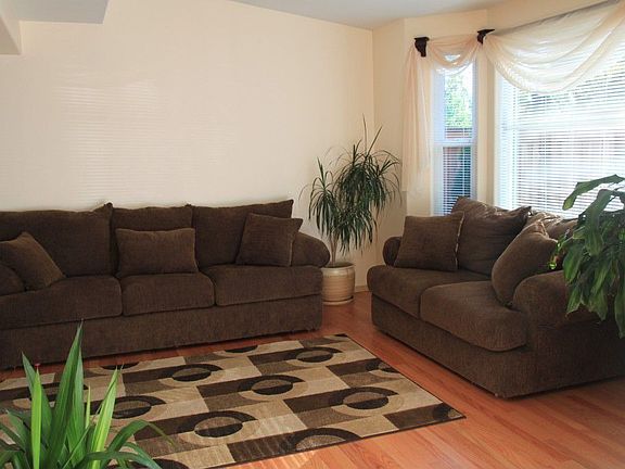 4th image of 37208 34th Ave S